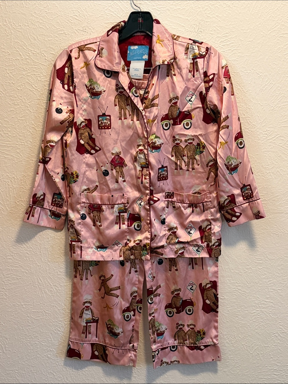 🐒🐒🐒BOGOHO🐒🐒🐒Nick & Nora Pink Satin Girls' Novelty Print Pajama Set-Med